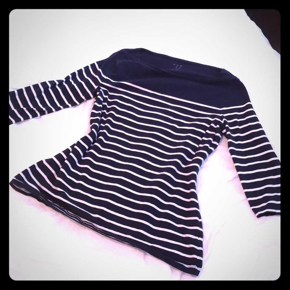 Boat Neck 3/4 Length Sleeve Women’s Top Size L